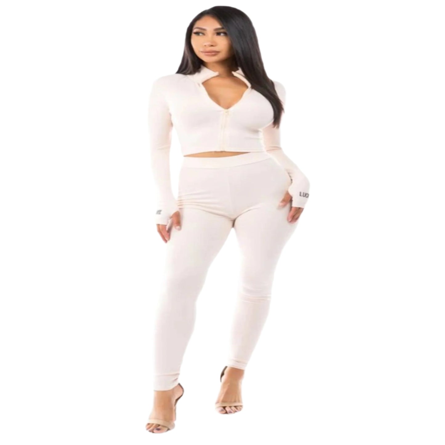 two piece set by Claude