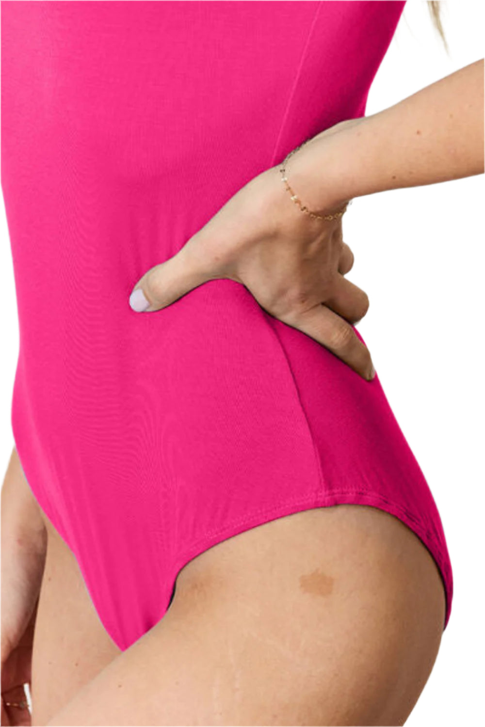 Basic Bae Round Neck Short Sleeve Bodysuit