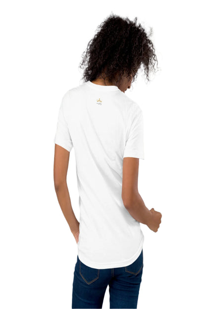 Amauriyellkay 's  Women's Strong & Fearless t-shirt