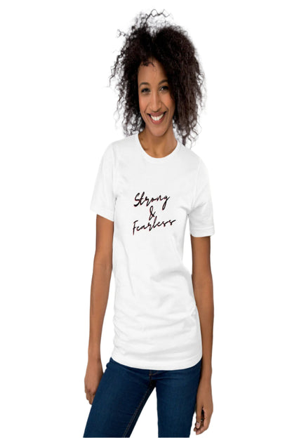 Amauriyellkay 's  Women's Strong & Fearless t-shirt